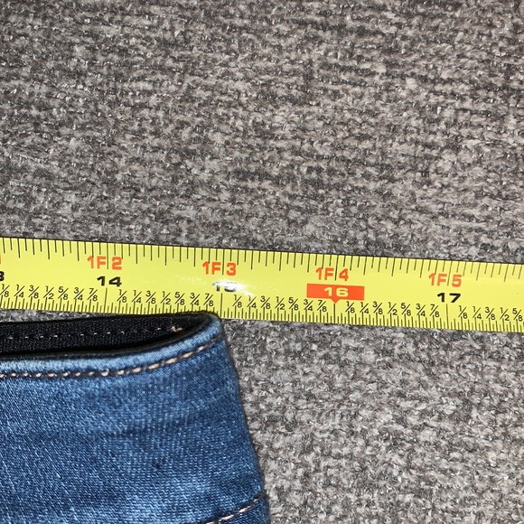 Democracy Jeans - Picture 5 of 7